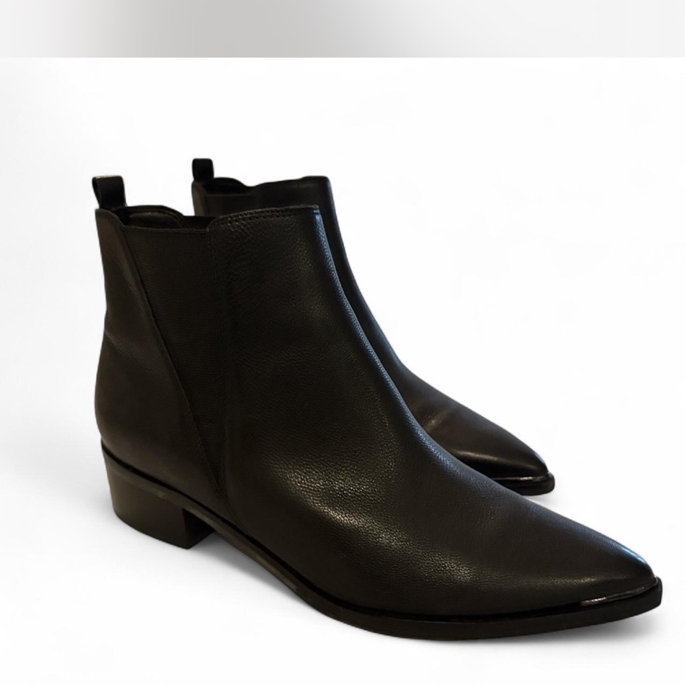 Elegant Black Ankle Boots